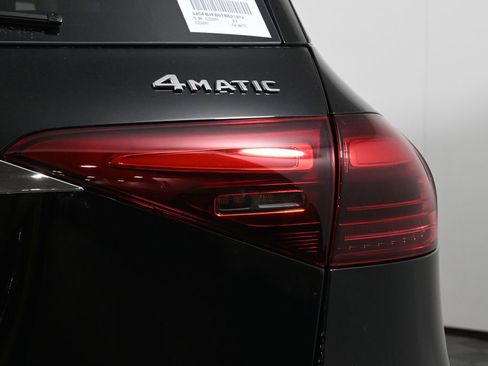 New 2026 Mercedes-Benz GLE 350 4MATIC image 13