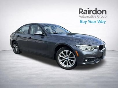 Used 2018 BMW 320i xDrive Sedan