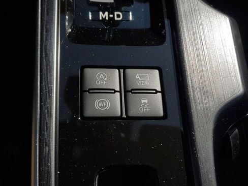 New 2026 Subaru Outback Touring XT image 32