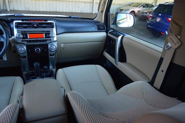 Used 2011 Toyota 4Runner SR5 AWD/4WD image 56