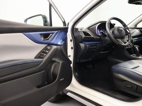 Used 2023 Subaru Crosstrek Hybrid w/ Moonroof Package w/Navigation image 9