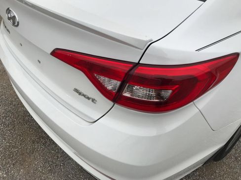 Used 2017 Hyundai Sonata Sport w/ Value Edition Package 02 image 29