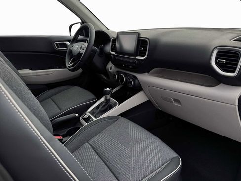 New 2026 Hyundai Venue SEL image 15