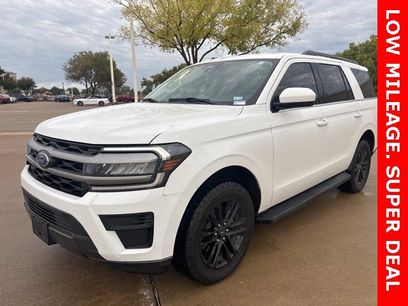 Used 2024 Ford Expedition XLT