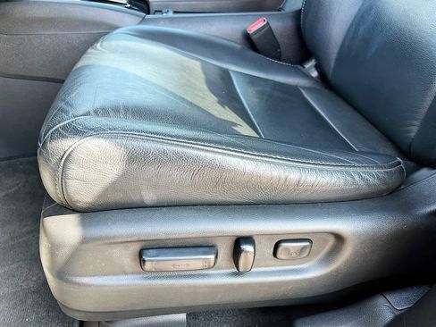 Used 2020 Honda Pilot Touring image 18