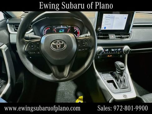 Used 2025 Toyota RAV4 XLE FWD image 11