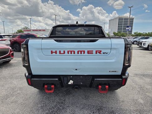 Certified 2024 GMC Hummer EV 2X w/ Extreme Off-Road Package AWD/4WD image 12