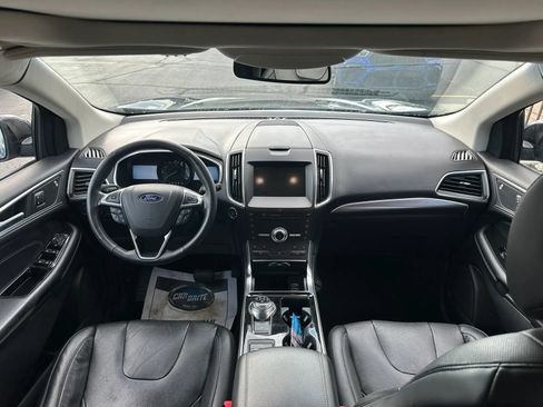 Used 2019 Ford Edge Titanium w/ Equipment Group 301A FWD image 16