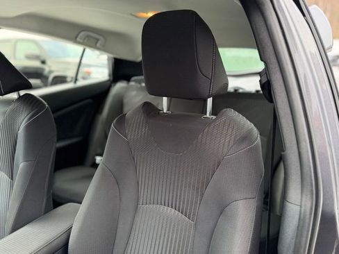 Used 2021 Toyota Prius Prime LE image 8