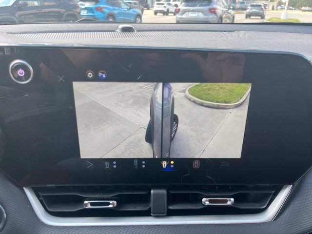Used 2025 Chevrolet Equinox LT w/ Convenience Package II FWD image 31