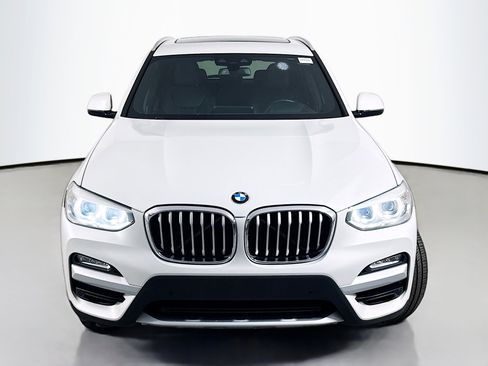 Used 2019 BMW X3 sDrive30i w/ Premium Package image 2
