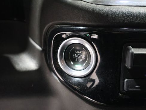 Used 2023 Chevrolet Silverado 1500 LT image 26