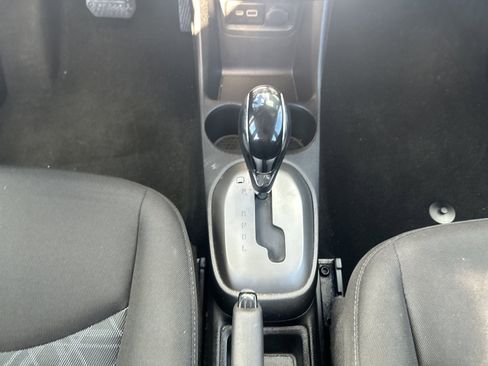 Used 2022 Chevrolet Spark LS image 20