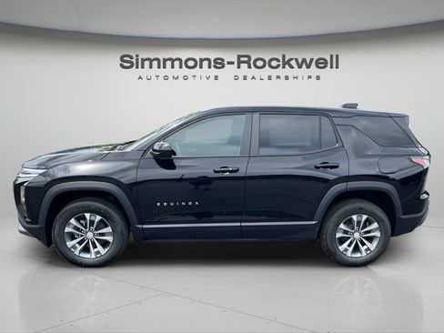 New 2027 Chevrolet Equinox LT AWD/4WD image 3
