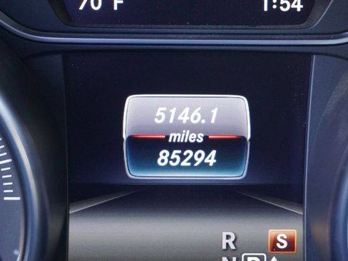 Used 2018 Mercedes-Benz GLA 250 image 8