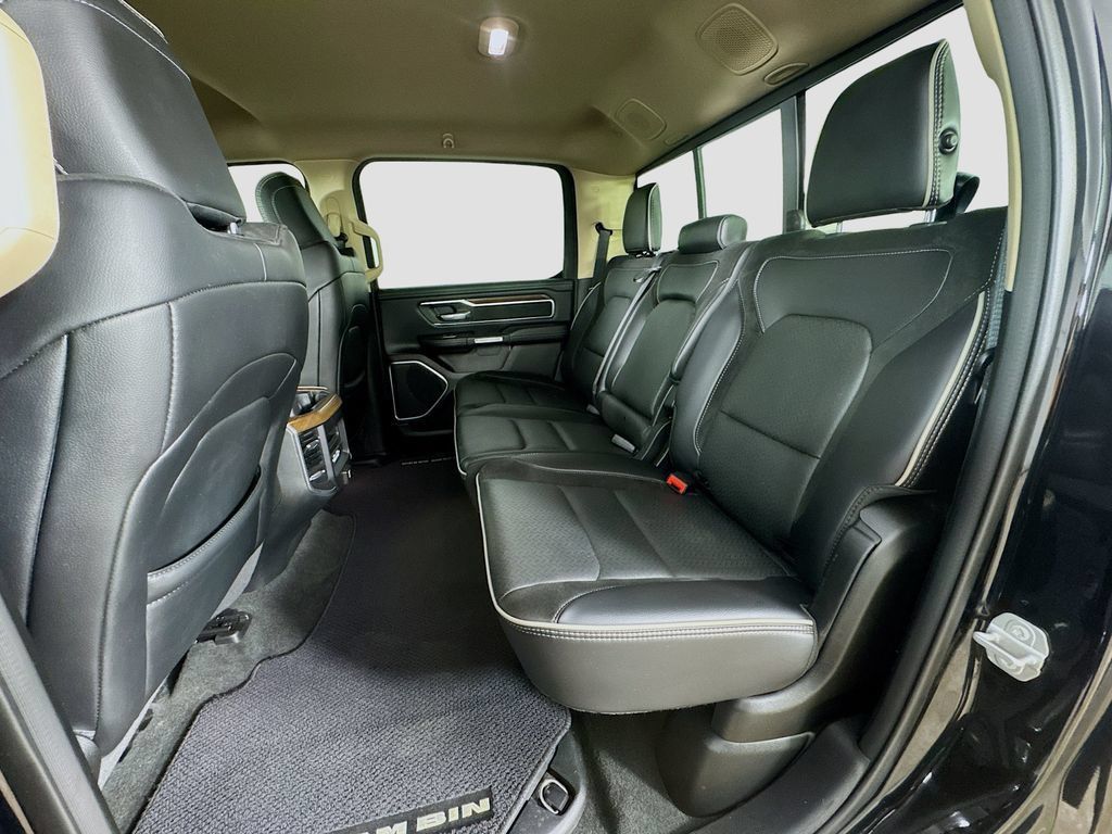 Used 2021 RAM 1500 Laramie AWD/4WD image 28