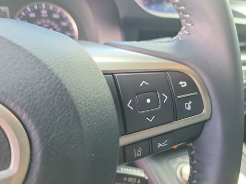 Used 2017 Lexus ES 350 w/ Premium Package FWD image 25