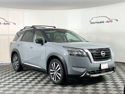 Certified 2022 Nissan Pathfinder Platinum w/ Cargo Package