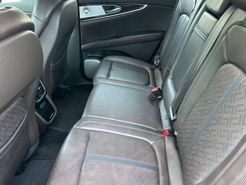 Used 2018 Lincoln MKX Black Label w/ Driver Assistance Package FWD image 11