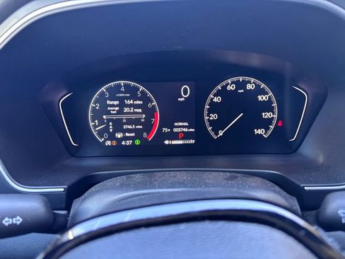 Used 2025 Honda Pilot Touring image 24