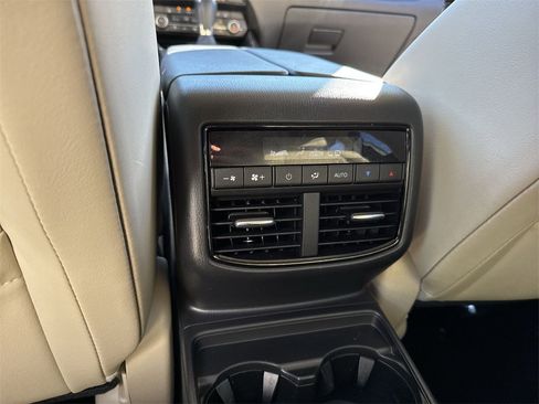 Certified 2023 MAZDA CX-9 Touring Plus image 38