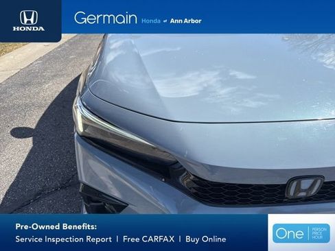 Used 2023 Honda Civic Sport image 3