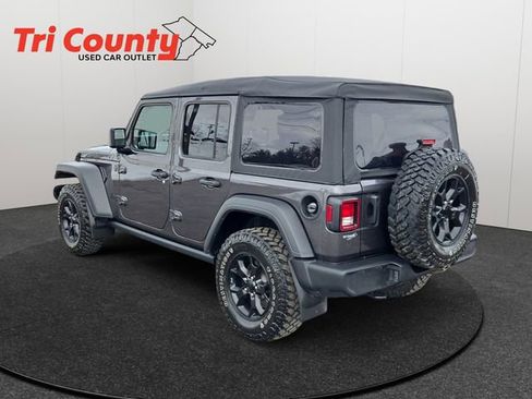 Used 2023 Jeep Wrangler Willys image 6