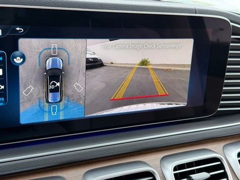 New 2026 Mercedes-Benz GLS 450 4MATIC image 11