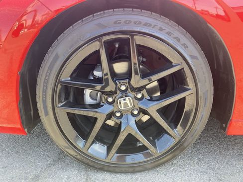 Used 2024 Honda Civic Sport image 10