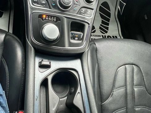 Used 2015 Chrysler 200 S w/ Navigation & Sound Group I image 15