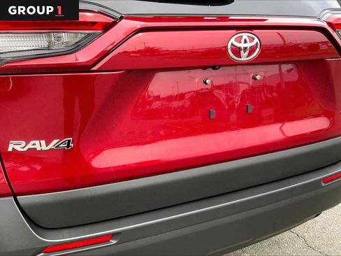Used 2025 Toyota RAV4 LE AWD/4WD image 31