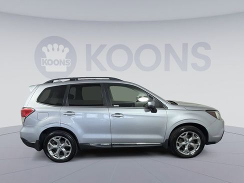 Used 2017 Subaru Forester 2.5i Touring image 8