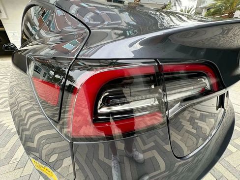 Used 2023 Tesla Model 3 Standard Range image 35