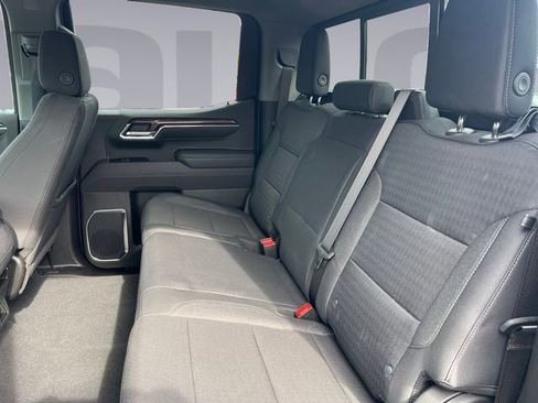 Used 2025 Chevrolet Silverado 1500 LT w/ Convenience Package II image 16