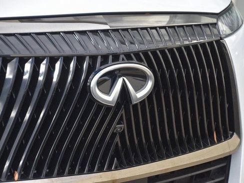 New 2026 INFINITI QX80 Autograph w/ Premium Cargo Package image 14