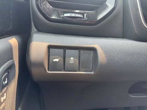 Used 2025 Honda Pilot EX-L image 20