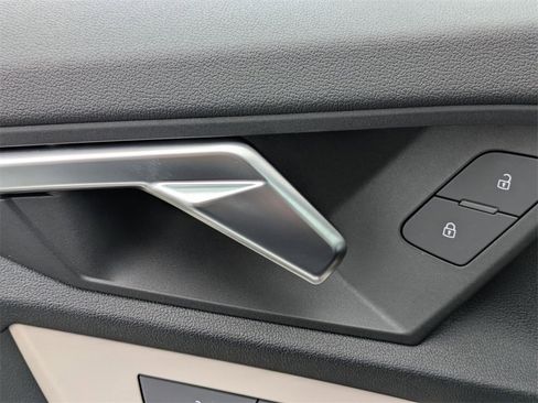 Used 2022 Audi A3 2.0T Premium Plus w/ Premium Plus Package image 11