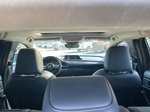 Used 2023 MAZDA CX-30 AWD 2.5 S w/ Premium Package image 26