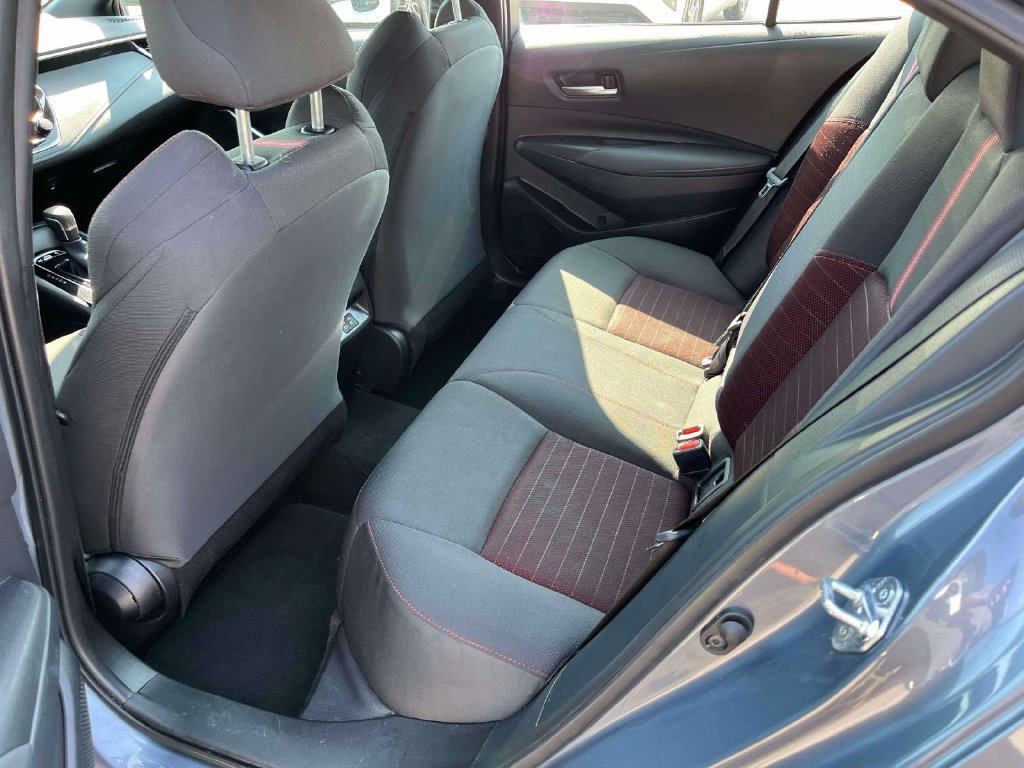Used 2025 Toyota Corolla SE FWD image 6