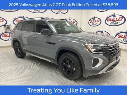 Used 2025 Volkswagen Atlas Peak Edition SE