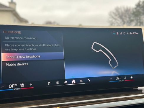 Certified 2024 BMW X5 xDrive40i w/ Premium Package image 39