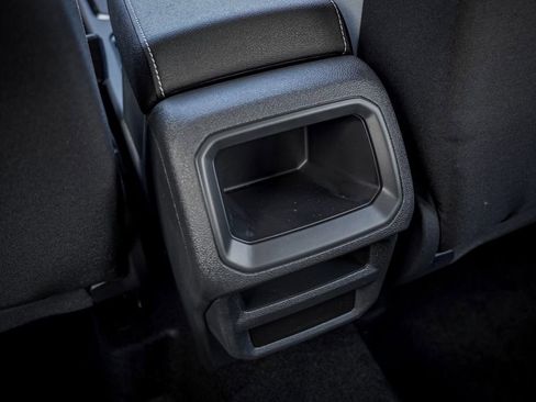 New 2026 Volkswagen Taos S image 25