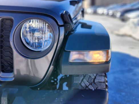 Used 2021 Jeep Gladiator Sport w/ Quick Order Package 24Q 80Th image 10