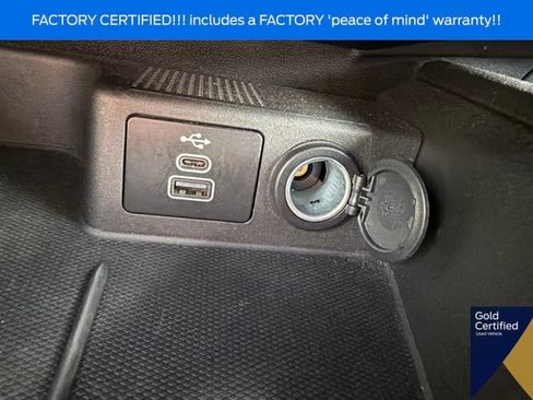 Certified 2025 Ford Escape ST-Line Select AWD/4WD image 37