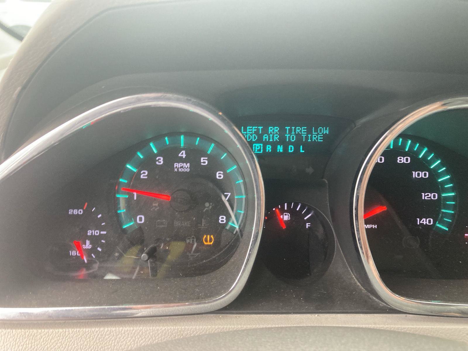 Used 2011 Chevrolet Traverse LT w/ Personal Connectivity Package AWD/4WD image 12