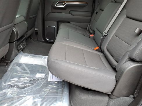 New 2026 GMC Sierra 1500 Elevation image 11