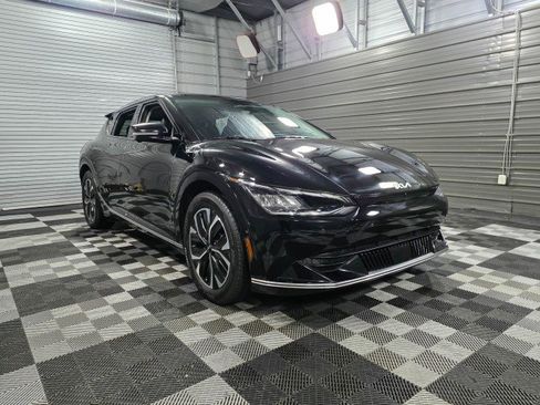 Used 2024 Kia EV6 Wind w/ Wind Technology Package image 4