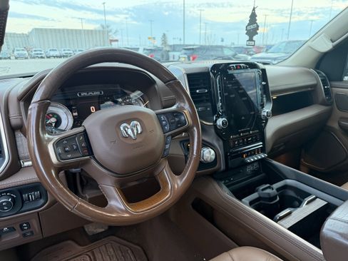 Used 2019 RAM 1500 Limited image 5