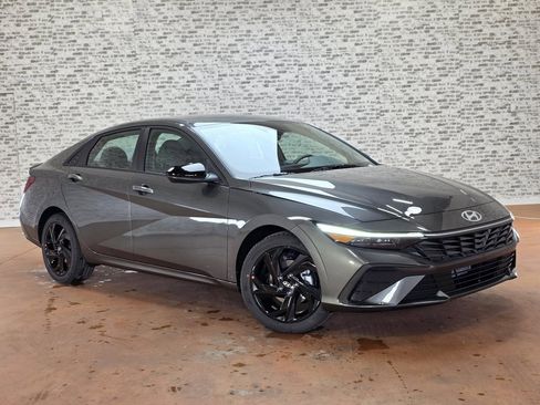 New 2026 Hyundai Elantra Sport image 1