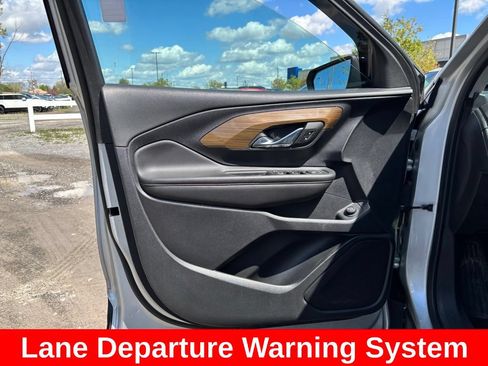 Used 2021 GMC Terrain SLE w/ Driver Convenience Package AWD/4WD image 16